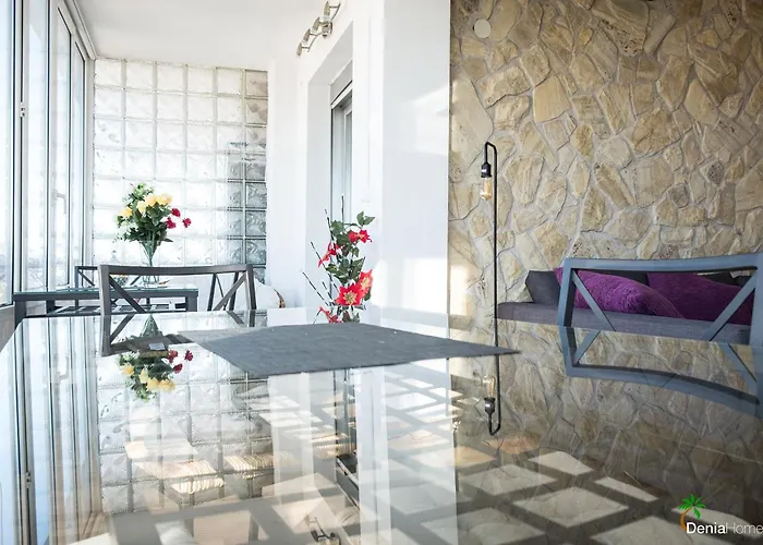 Deniahome Apartament *